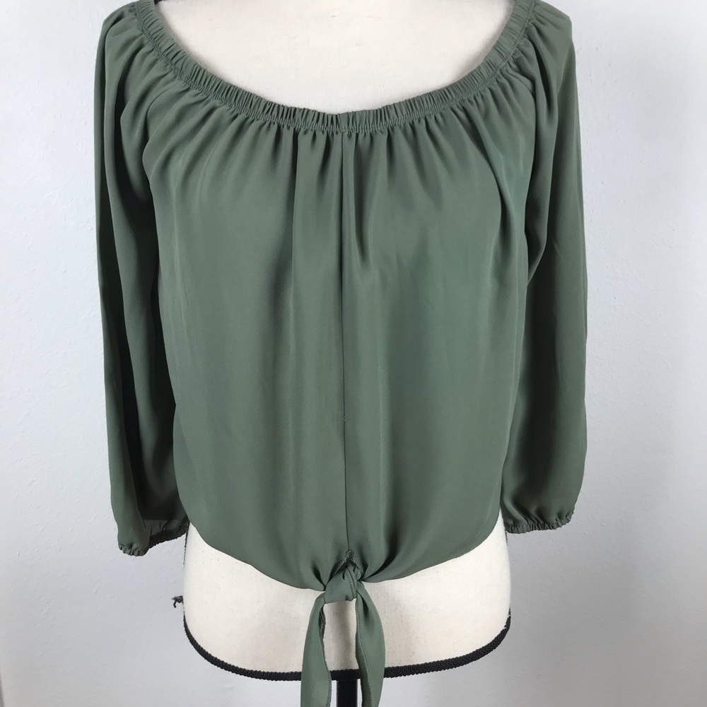 DEREK HEART GATHERED NECK  TIE GREEN TOP